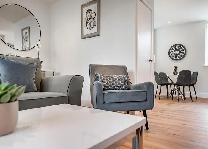 Citystay - Dutch\'S Corner