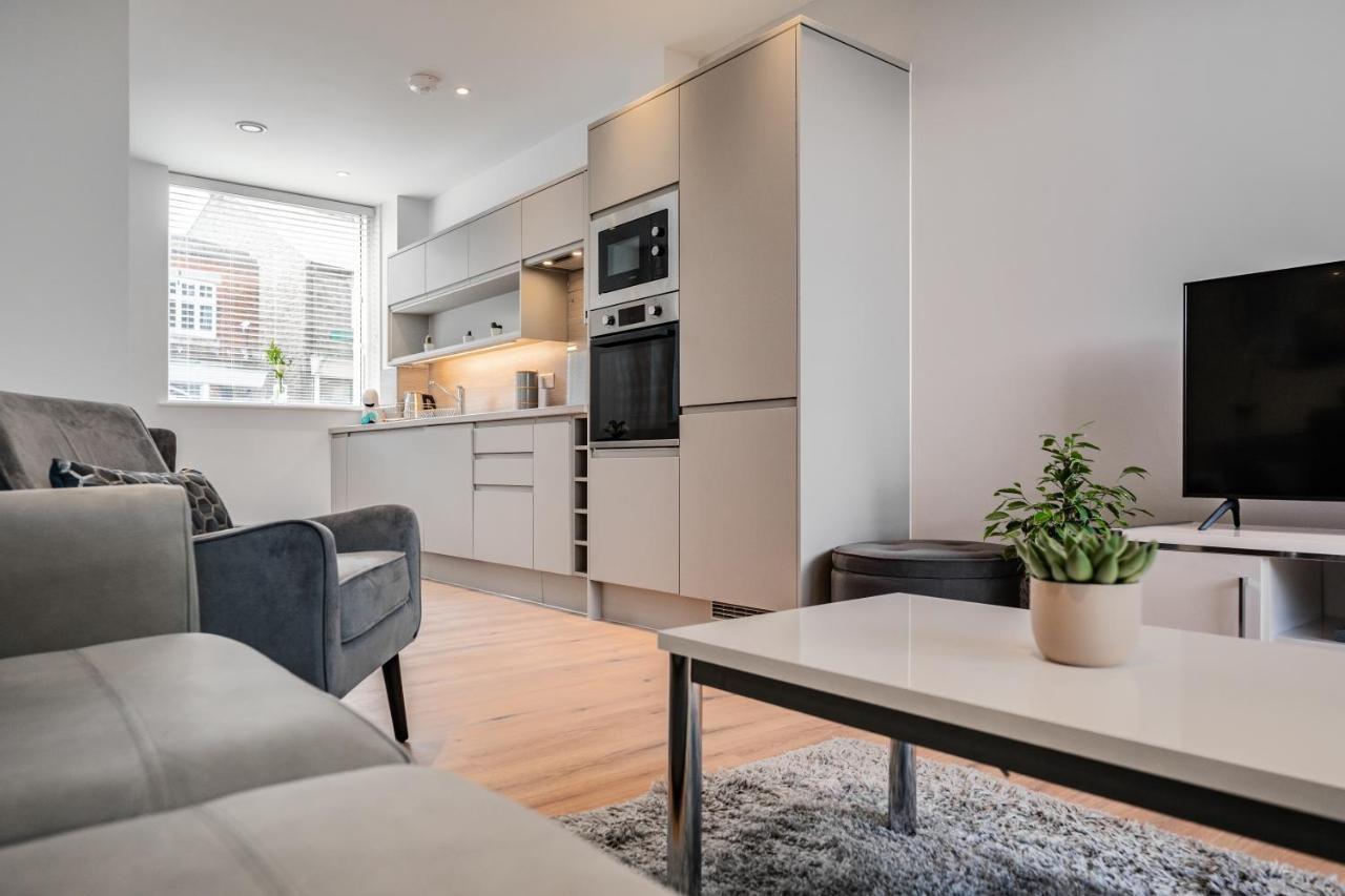Citystay - Dutch's Corner Apartment *
